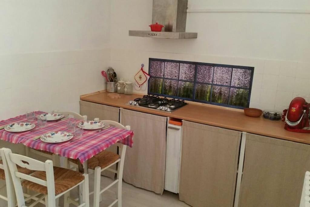 La Corte Senza Tempo Canonica  Ngoại thất bức ảnh